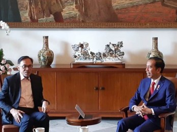 Pemilu Malaysia: Anwar Ibrahim dan Muhyiddin Yassin Berebut Kursi Perdana Menteri