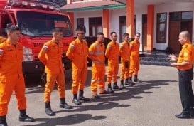 Gempa Cianjur: Basarnas Bandung Pusatkan Evakuasi di Cugenang