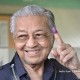 Kalah di Pemilu Malaysia, Mahathir Isyaratkan Pensiun dari Politik