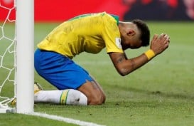 Tumbal Kemenangan, Neymar Nangis karena Cedera Angkle saat Laga Brasil vs Serbia