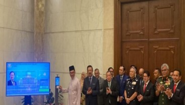 Anwar Ibrahim Resmi Bertugas sebagai Perdana Menteri Malaysia Hari Ini