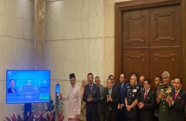 Anwar Ibrahim Resmi Bertugas sebagai Perdana Menteri Malaysia Hari Ini