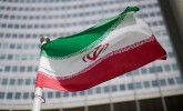 Iran Protes Lafaz Allah di Benderanya Dihapus AS