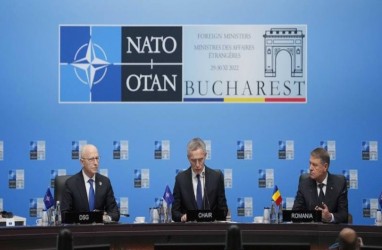 NATO: Serangan Rusia di Ukraina Timbulkan Kerusakan Sangat Besar
