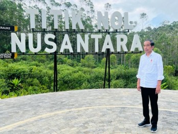 Jokowi Berjanji Bangun Dayak Center di IKN