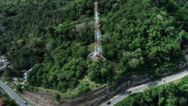 Perusahaan Menara Telekomunikasi Indonesia, Saling Unjuk Kekuatan