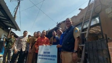 Rumah Lansia di Tasikmalaya yang Rusak Akibat Gempa Diperbaiki