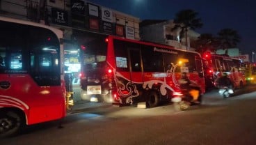 Kelangkaan Solar Ganggu Operasional Transportasi Umum di Bali