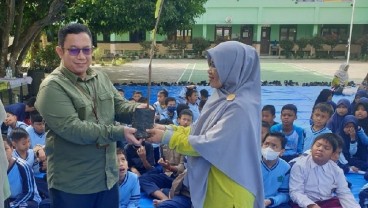 Punya Kapasitas Produksi 1,5 Juta Bibit, KLHK Dorong Penghijauan di Pekanbaru