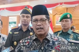Latif Amin Imron Ditahan KPK, Mohni Jadi Plt Bupati…