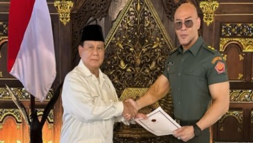 Deddy Corbuzier Terima Pangkat Letkol Tituler TNI AD