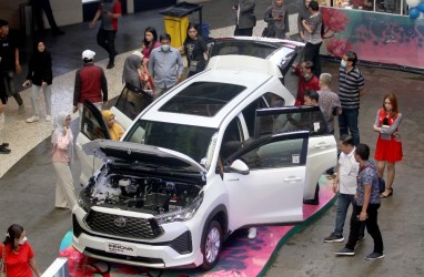 Innova Zenix Hybrid Moncer, “Anak Tangga” Industri Otomotif Garap Pangsa Elektrik