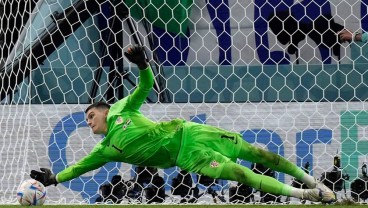 Prediksi Argentina vs Kroasia: Adu Jago Kiper, Livakovic atau Martinez?