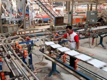 Catatkan Kinerja Apik, Utilisasi Industri Keramik Nasional Tahun Ini Tertinggi Sejak 2014