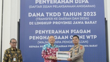 Jabar Serahkan DIPA dan TKD 2023 kepada Seluruh Bupati/Wali Kota dan Satker