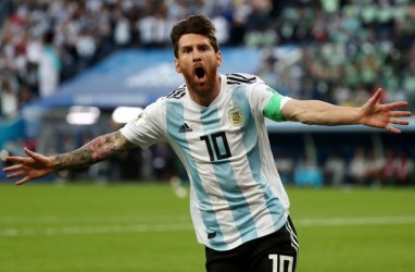 Umpatan Messi ke Striker Belanda Datangkan Rezeki ke Pembuat Kaus di Argentina