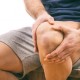 Penyebab Lutut Sakit saat Naik Turun Tangga dan Jongkok, Ini Kata Pakar