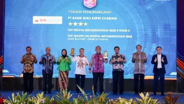 BRK Syariah Raih Dua Penghargaan di TOP Digital Award 2022