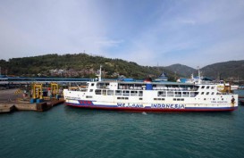 H-7 Nataru, Arus Penumpang & Kendaraan Pelabuhan Merak-Bakaheuni Mulai Ramai