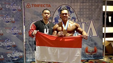 Dua Atlet Binaraga Indonesia Raih 3 Medali dan Pro Card Athlete IFBB