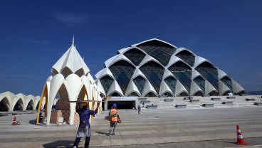 Masjid Al Jabbar Bisa Jadi Destinasi Utama Wisata Religi