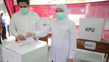 KPK Geledah Ruang Kerja Khofifah dan Emil Dardak, Ini Kasusnya