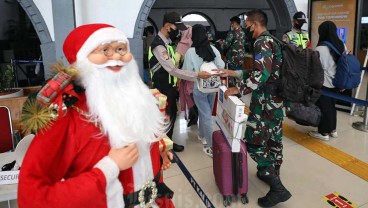 Libur Natal, Stasiun Pasar Senen Mulai Dipadati Penumpang