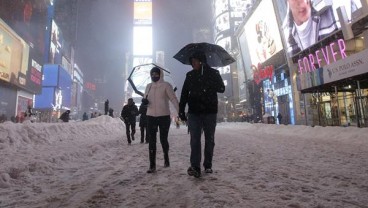 Suhu Udara Terdingin dan Badai Hantui Malam Natal di AS