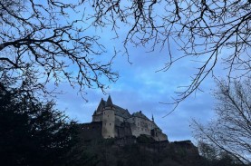 Kastil Vianden Bangunan Bersejarah Kebanggaan Luksemburg…