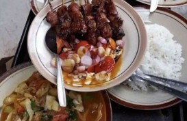 Makan Satai Kambing di Warung Sate S.A Barokah dapat Nikmat dan Khasiat