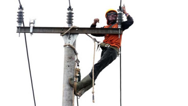 Potensi Cuaca Ekstrem, PLN Siagakan 4.910 Personel Amankan Kelistrikan