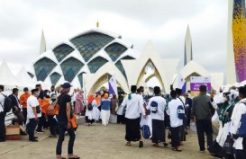 Ridwan Kamil Resmikan Masjid Al Jabbar, Pengunjung Padati Area Masjid