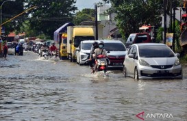 Banjir Semarang Merenggut Tiga Korban Jiwa