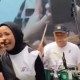 Momen Pak Bas Alih Profesi Jadi Drummer Band Kotak, Bawakan Lagu 'Beraksi'