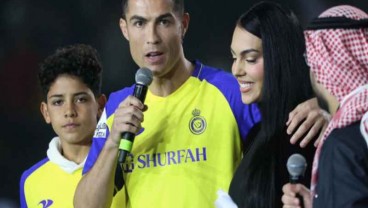 Belum Menikah, Bolehkan Ronaldo dan Georgina Tinggal di Arab Saudi?