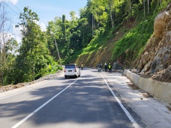 Buka Wilayah Terisolir, Sulsel Rampungkan Pengerjaan Jalan Toraja - Luwu