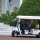 Jokowi Ajak Anwar Ibrahim Berkeliling Kebun Raya Bogor