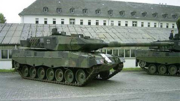 Bakal Pasok Tank Berat ke Ukraina, NATO Siap Perang Lawan Rusia?