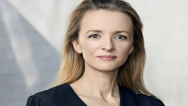 Mengenal Sosok Delphine Arnault, Nakhoda Baru Christian Dior