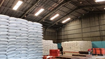 Bulog: 15.000 Ton Beras Impor dari Vietnam Tiba Minggu Depan