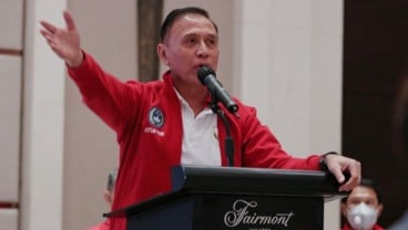 Usai Salat Istikharah, Iwan Bule Yakin Tak Mencalonkan Jadi Ketum PSSI Lagi