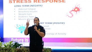 Dorong Pola Hidup Sehat Karyawan, Pupuk Kaltim Gelar Seminar Kesehatan Bersama Ade Rai