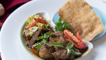 De Jawis Resto Noormans Hotel Semarang Perkenalkan Menu Olahan Bebek