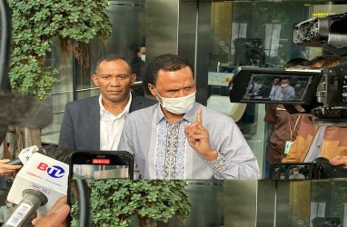 Hercules Marahi Wartawan Usai Diperiksa KPK