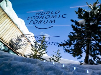 Miris! WEF 2023 Bahas Isu Iklim, tapi Ratusan Jet Pribadi Lalu-Lalang di Davos