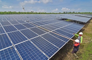 Pemerintah Ingin Pasang PLTS 420 Gigawatt pada 2060, Butuh US$160 Miliar