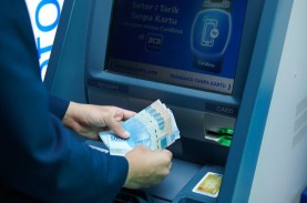Begini Cara Mengambil Uang di ATM yang Aman, Bisa…