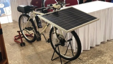 Mantap! Mahasiswa UMM Ciptakan Sepeda Listrik Tenaga Surya