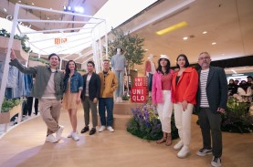 Warna-warni di Koleksi 2023 Spring Summer Season Uniqlo