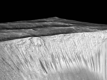 NASA Cari Tahu Rahasia Kuno di Planet Mars